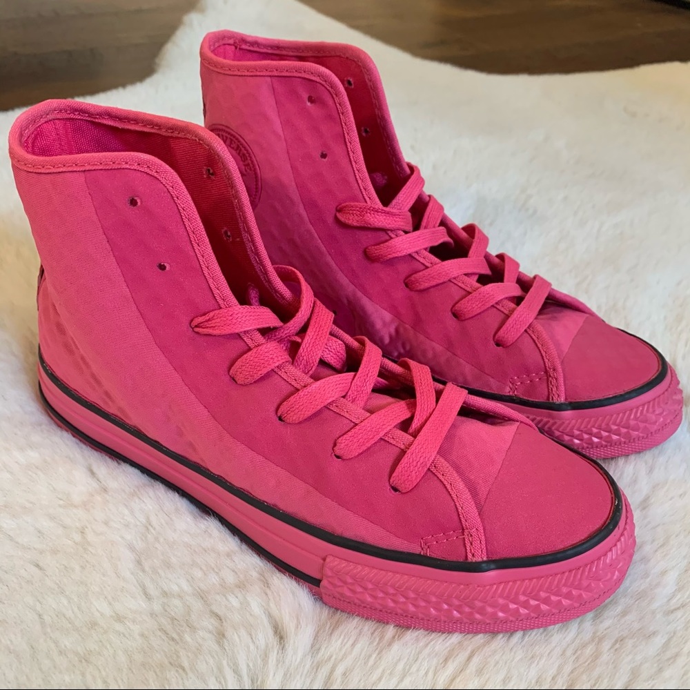 Converse Kids Fuchsia Size 2.5